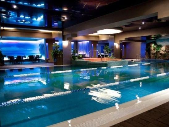 Rin Grand Sofmed Apartment Bucureşti Ngoại thất bức ảnh