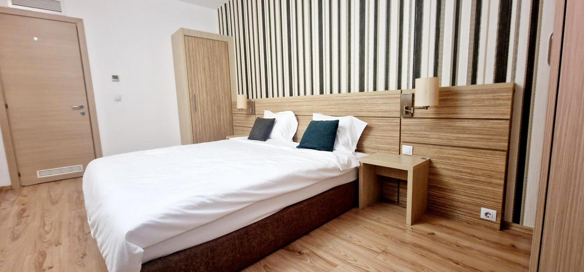 Rin Grand Sofmed Apartment Bucureşti Ngoại thất bức ảnh